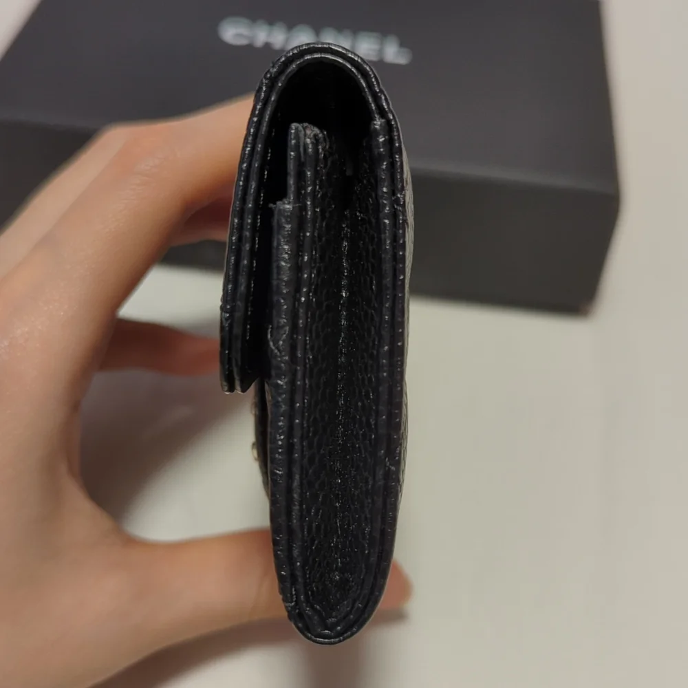 Chanel Flap Cardholder - Picture 10 of 10